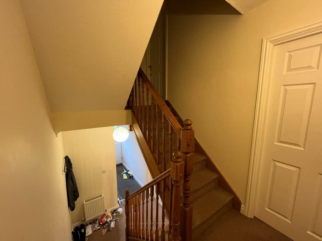 Landing 1st floor.jpeg