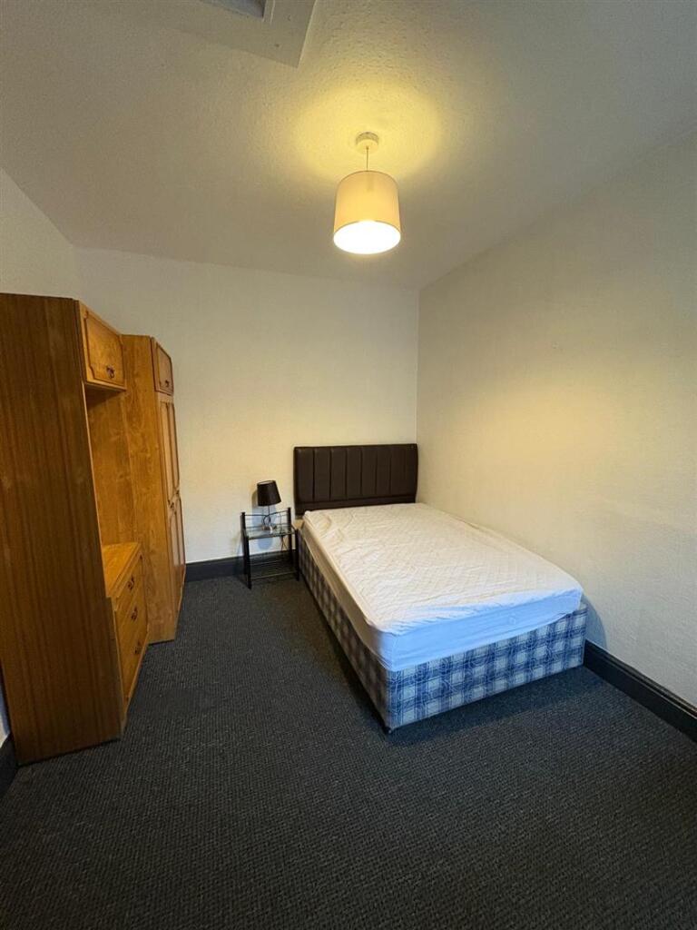 WhatsApp Image 2025-10-09 at 14.01.23 (3).jpeg