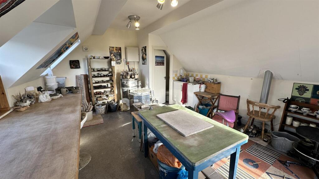 Annex Internal