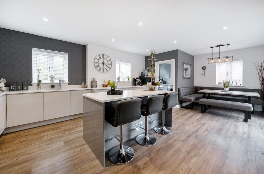 Kitchen/Breakfast