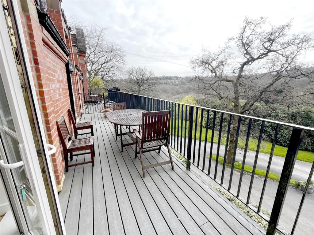 Balcony.JPG