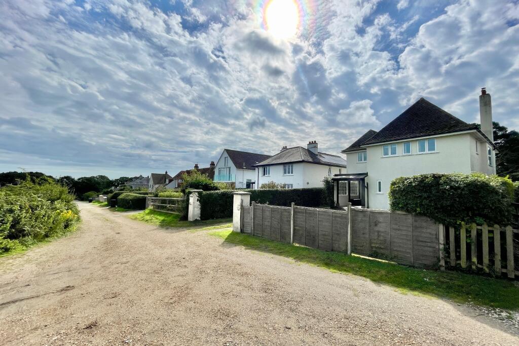 Agglestone Road