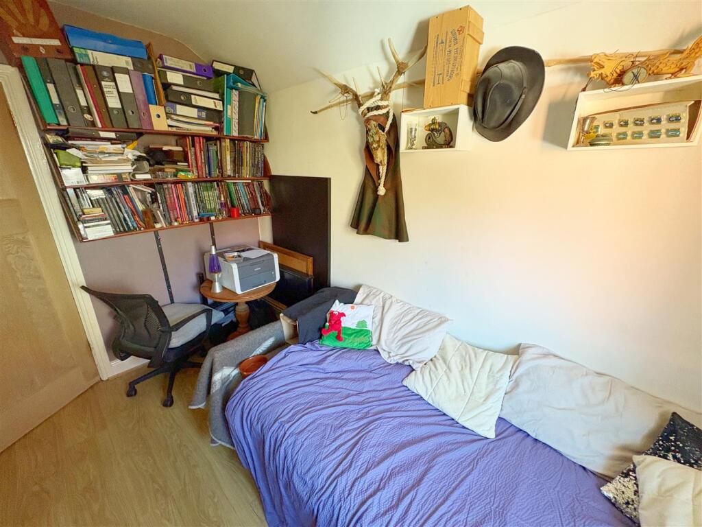 Bedroom Four (3).jpg