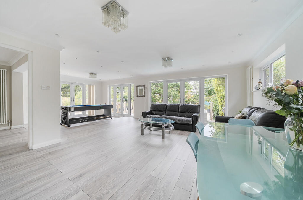 1334895-12-6894ab...