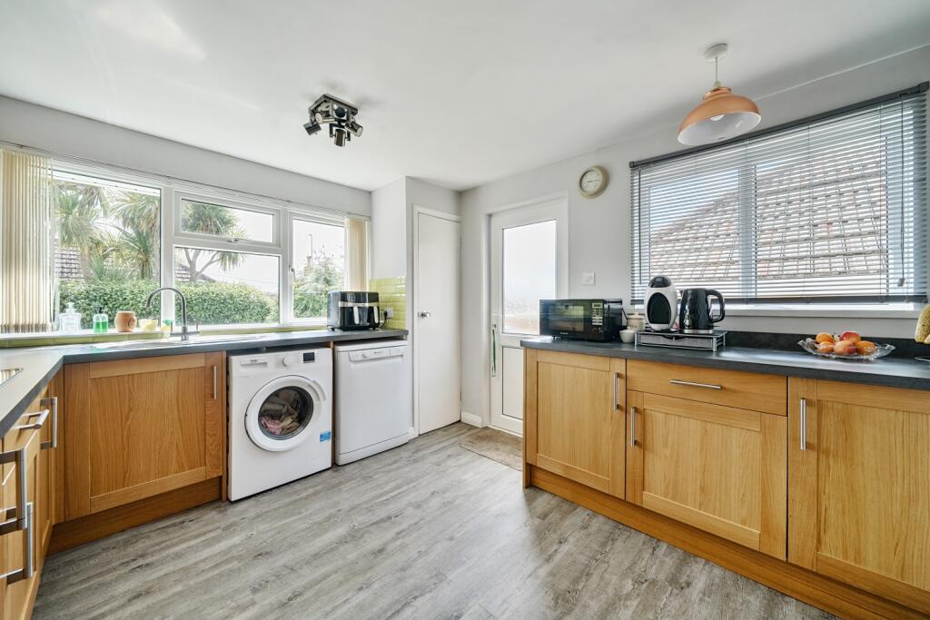 1317159-13-685ec090a1f2e