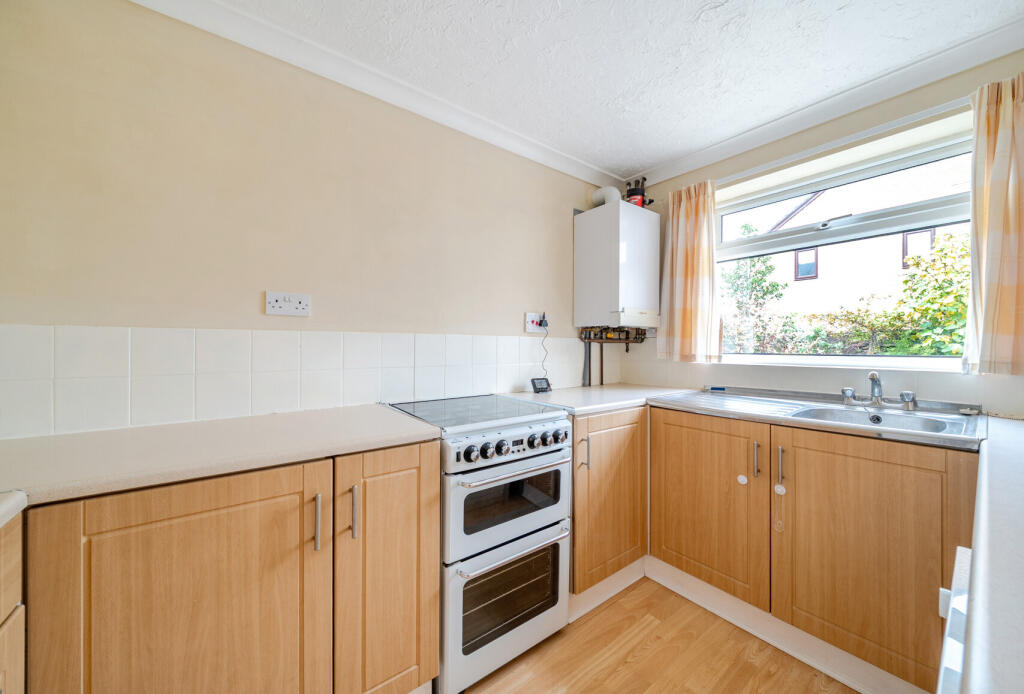 1369005-20-68f23b...