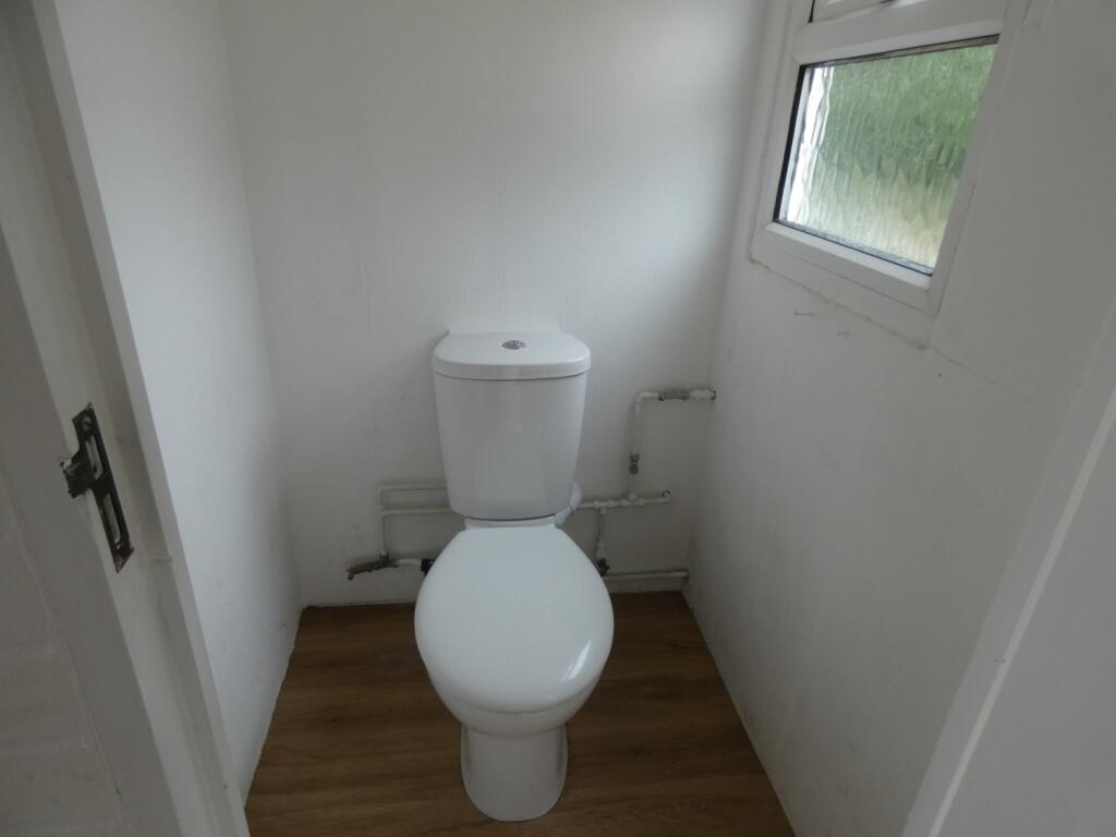 Cloakroom toilet