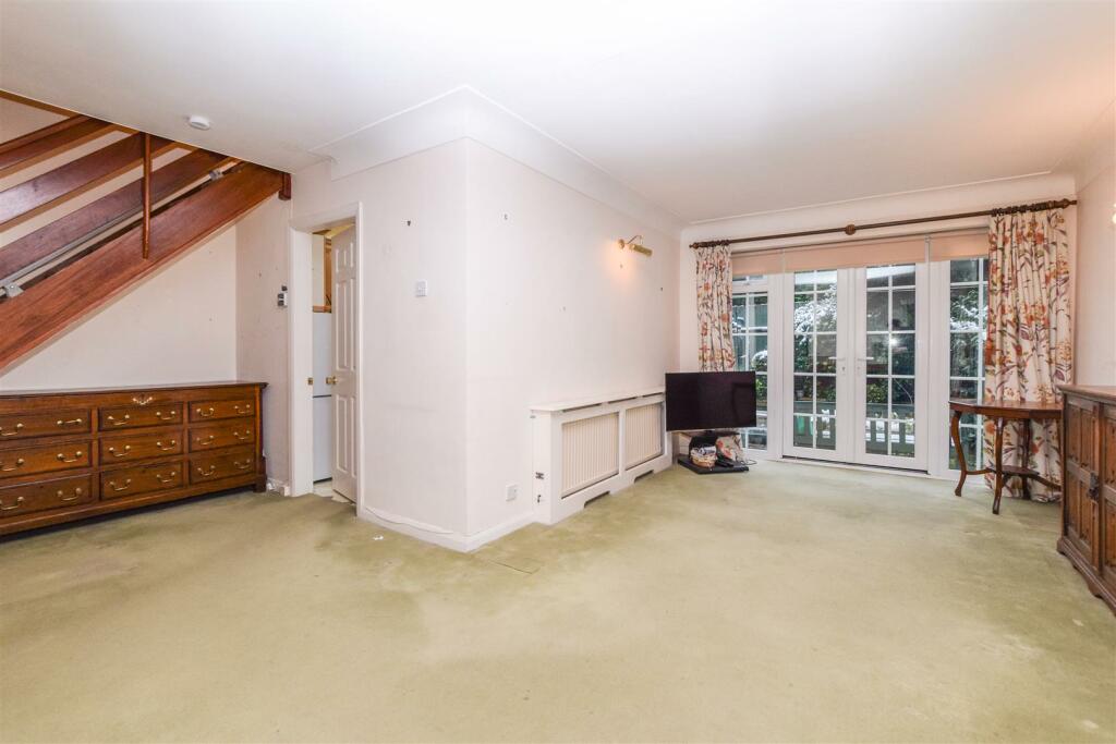 Constables - 15 Old Farm-24.jpg