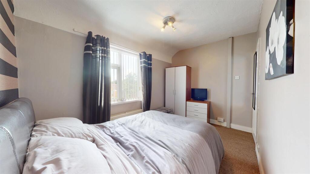 Roland Avenue Bedroom