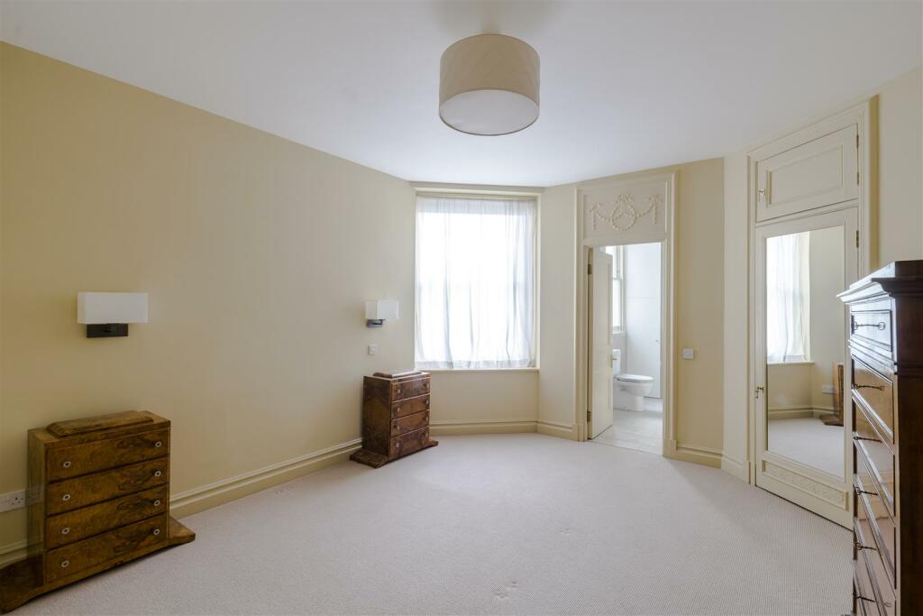 11, 2 Mansfield Street-4.jpg