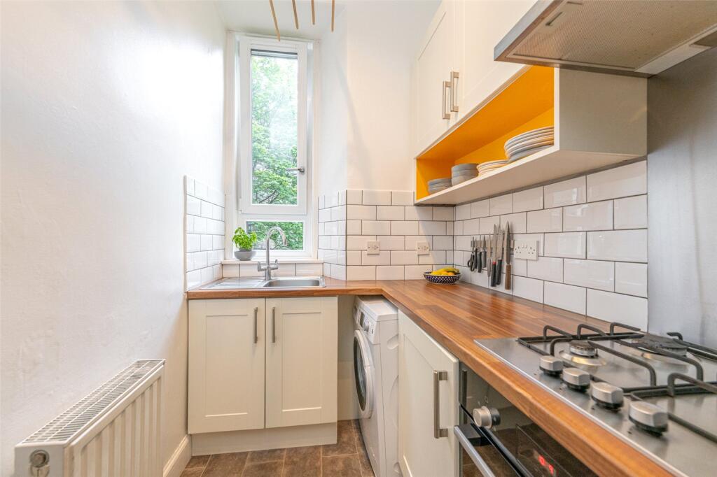 Kitchen Alt