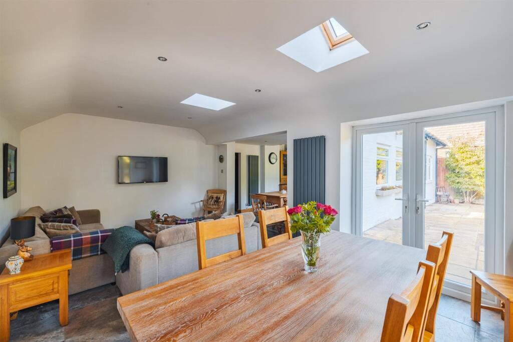 The Bungalow, Tannery Ln-45.jpg