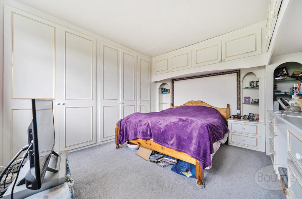 ebaef5d6-0d4f-4dc...