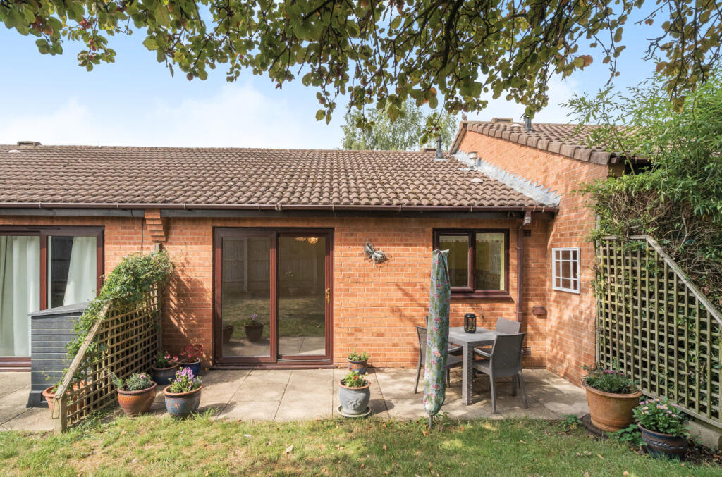 1336364-10-6899c0...