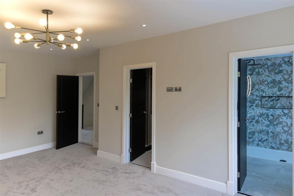 116 Lichfield Road-21.jpg