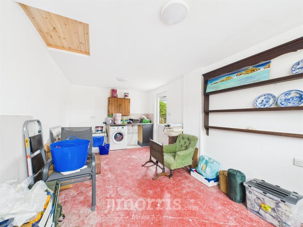 Studio/Workroom/Home Office (formerly a Garage)