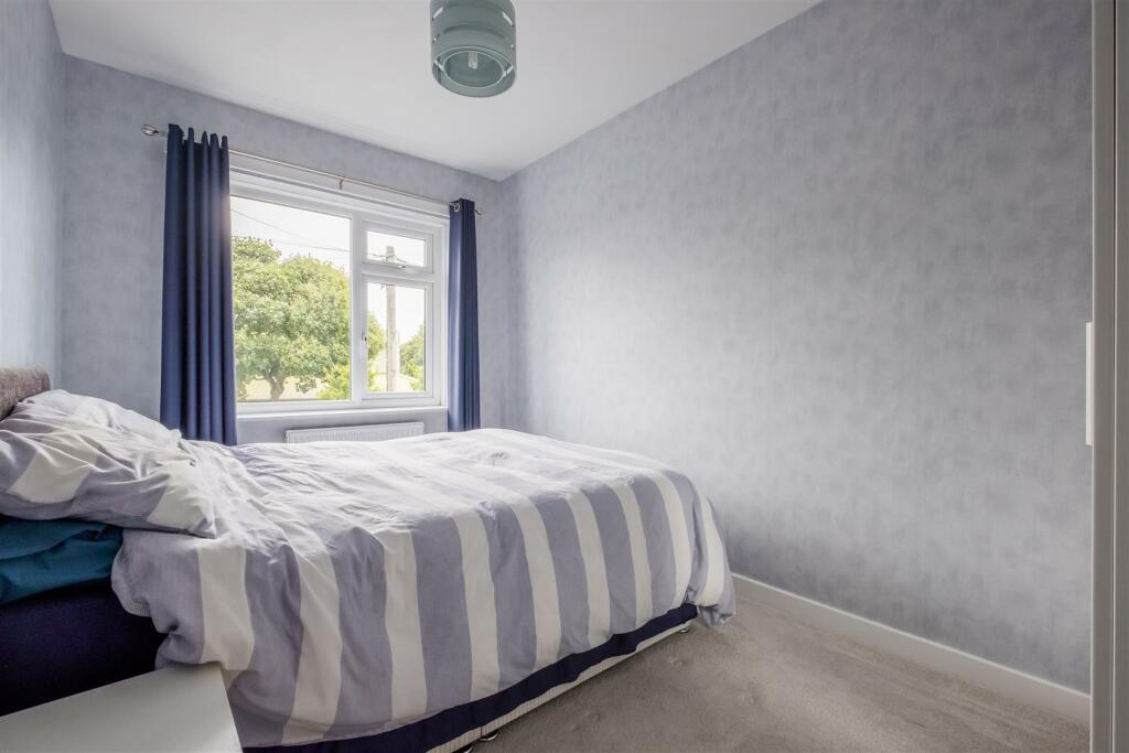 BED 3.jpg
