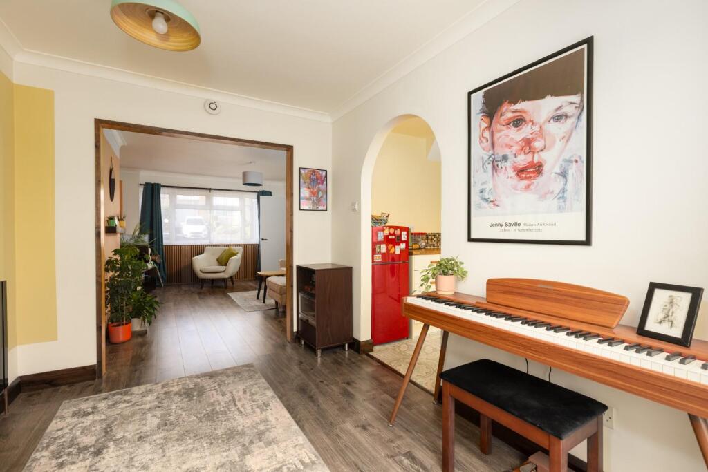 9 Cardill Close, BS13-33.jpg