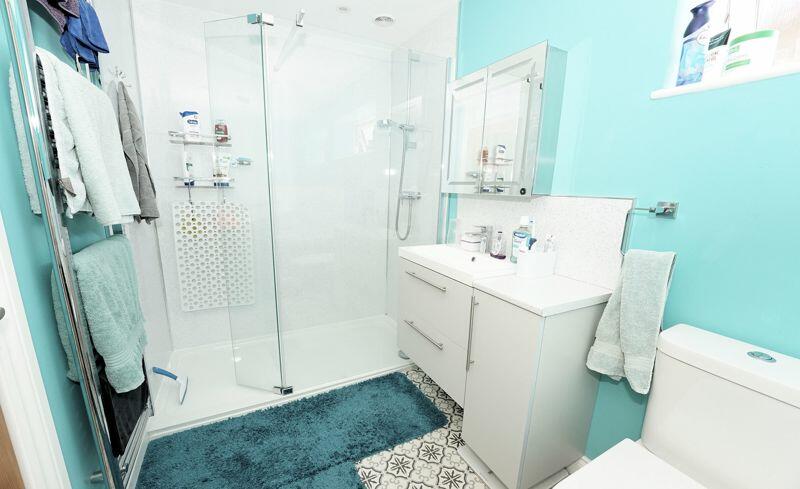 ..with separate shower