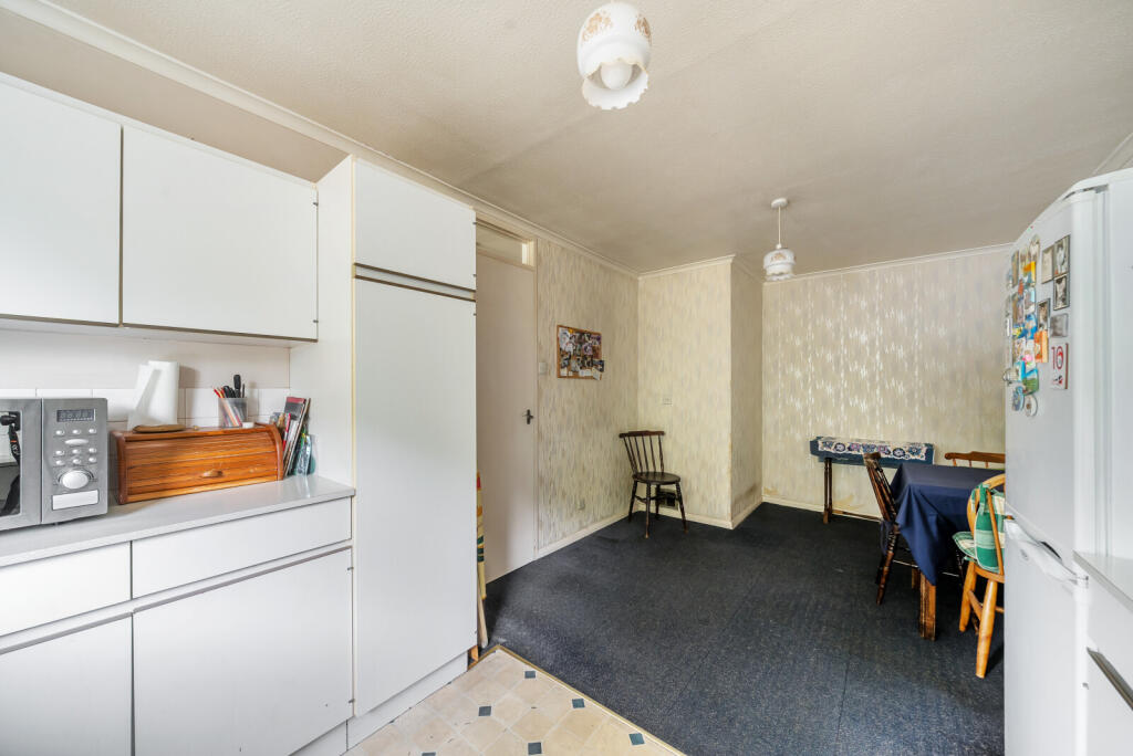 1295805-16-682626...