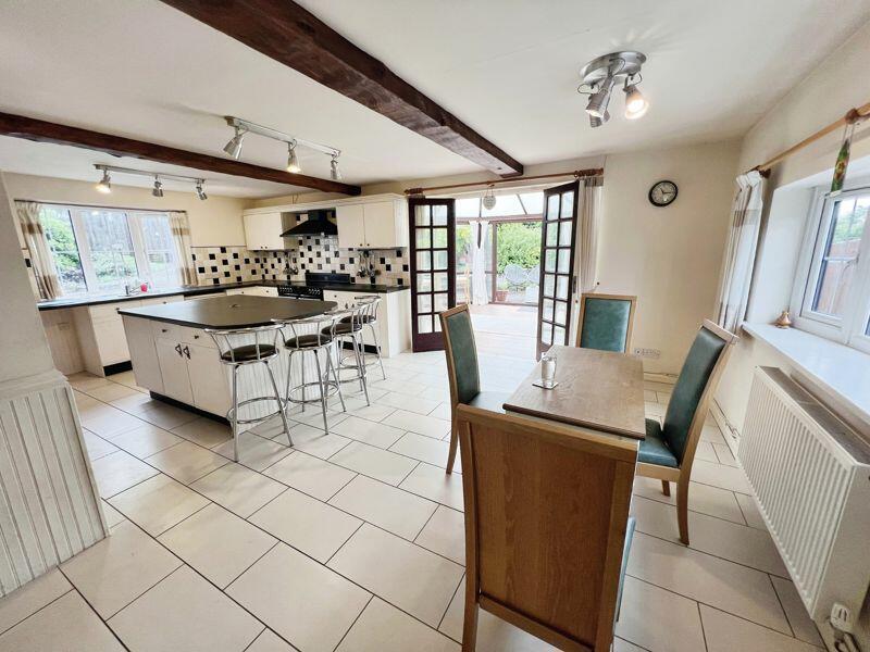 Kitchen Breakfast Room