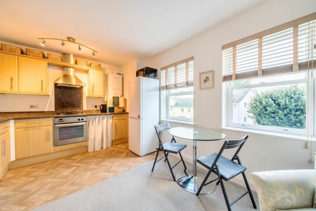 Kitchen/Dining