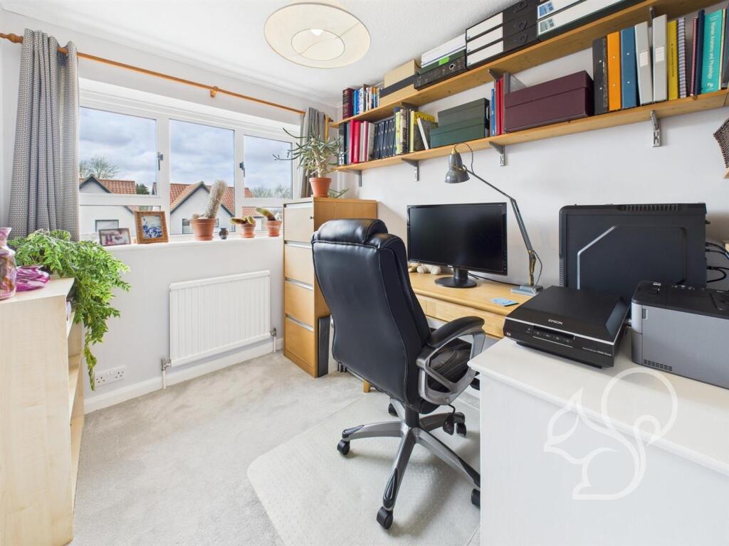 Fifth Bedroom
