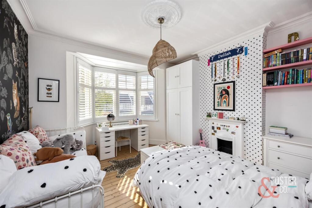 Burton VIllas, 6-005.jpg