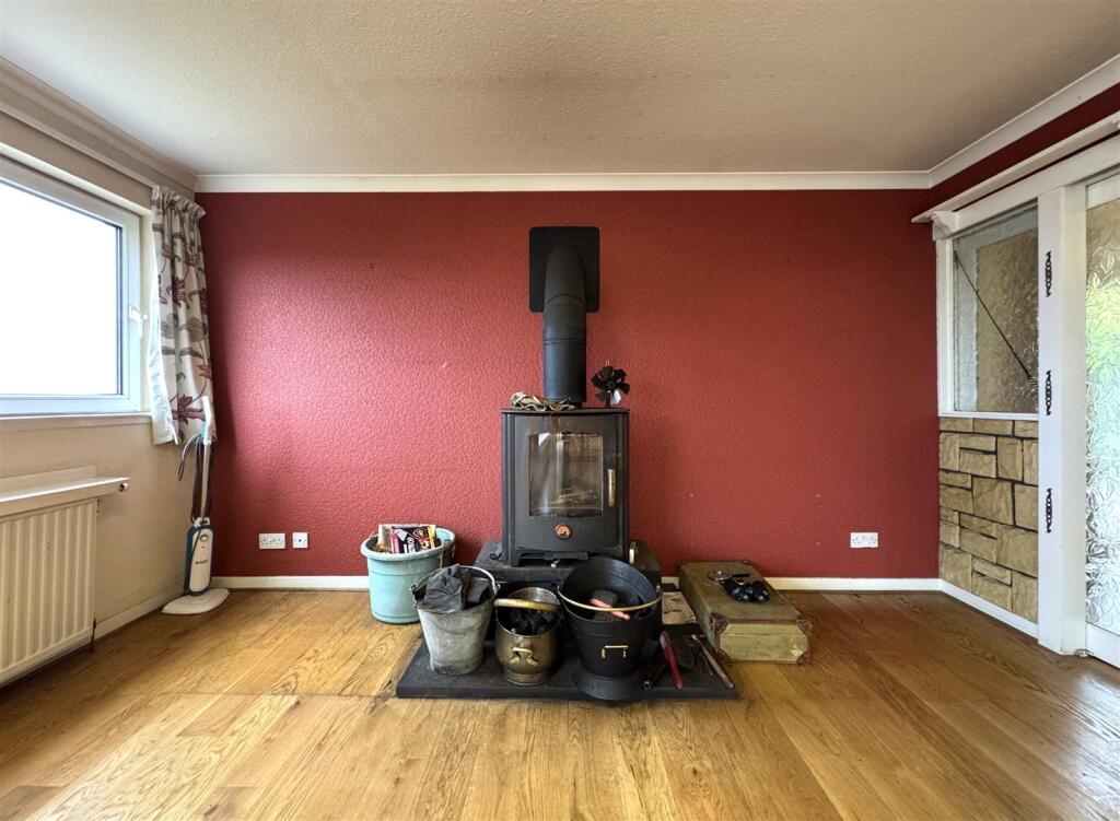 STOVE.JPG