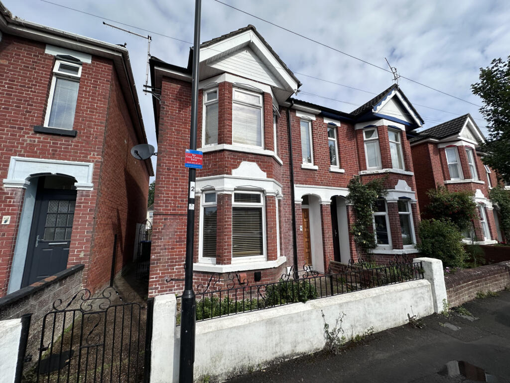 3 Bedroom Semi Detached for Rent