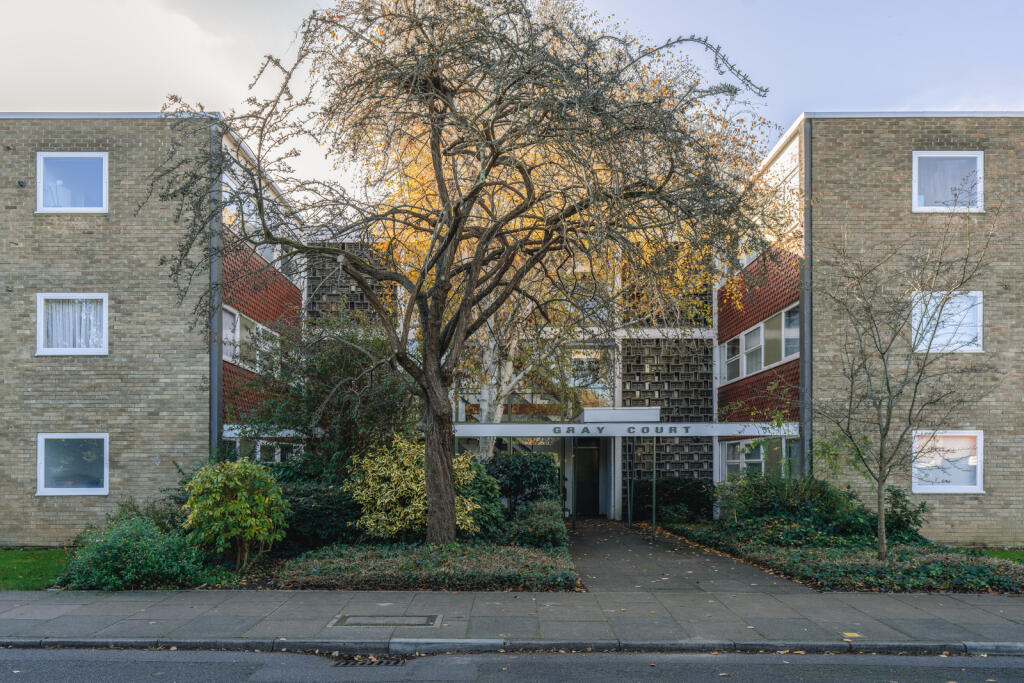 242982 - 6GrayCourt_HighRes-33.jpg