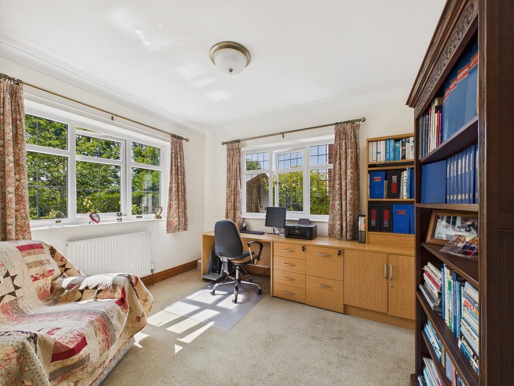 CAM04092G0-PR0079...