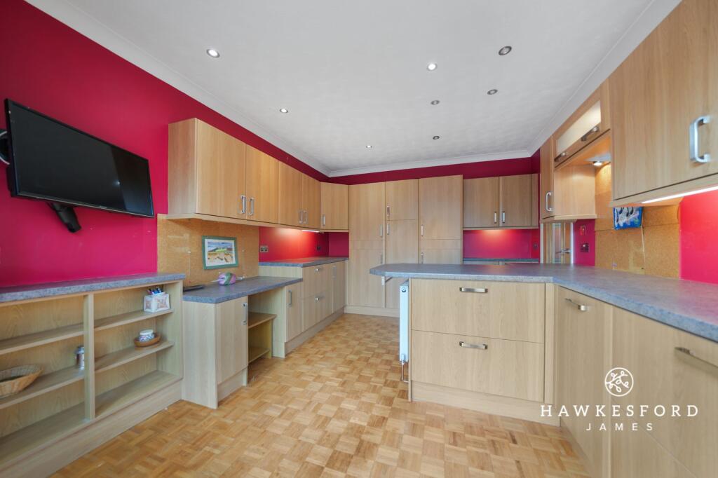 Coppins Lane, Borden - Dining room