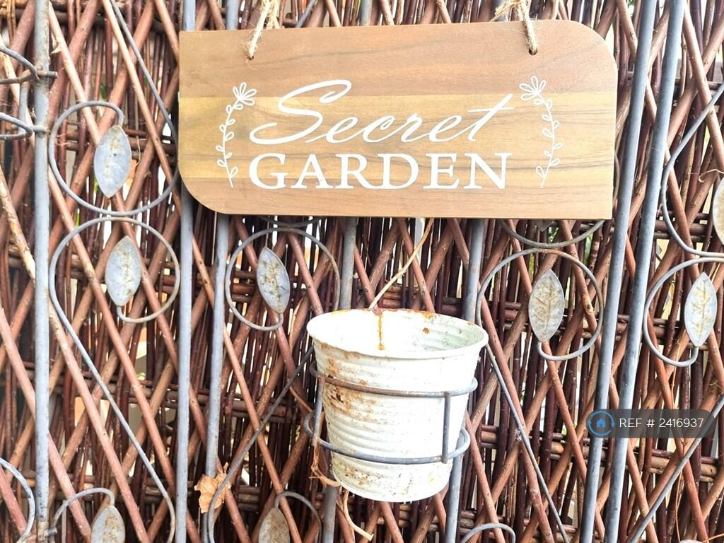 Balcony Privacy Screen