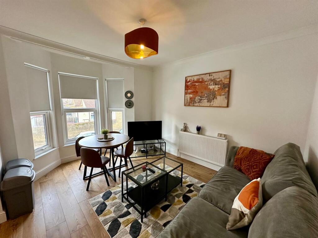 PHOTO-2025-10-02-16-09-02 5.jpg