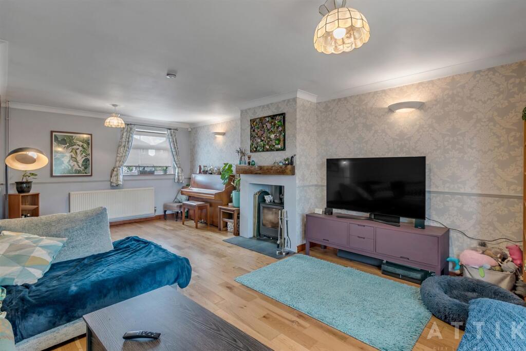 80 Reepham Road, Norwich, NR6 5LT (39).jpg