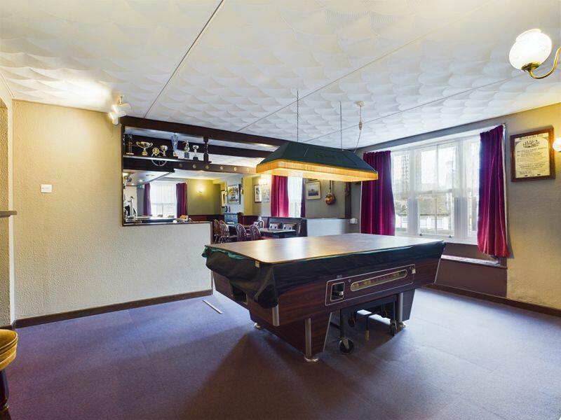 pool room