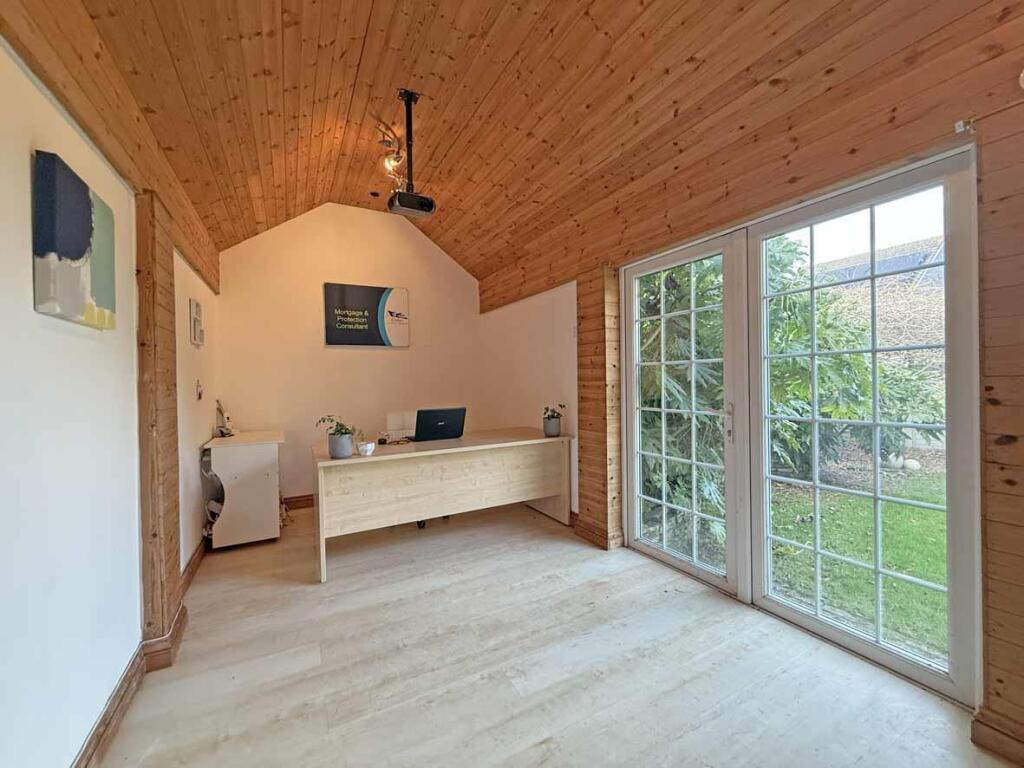 Aberdeen Avenue 100 Home Office 2.jpg