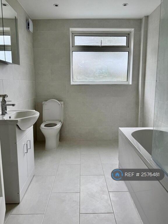Upstairs Bathroom