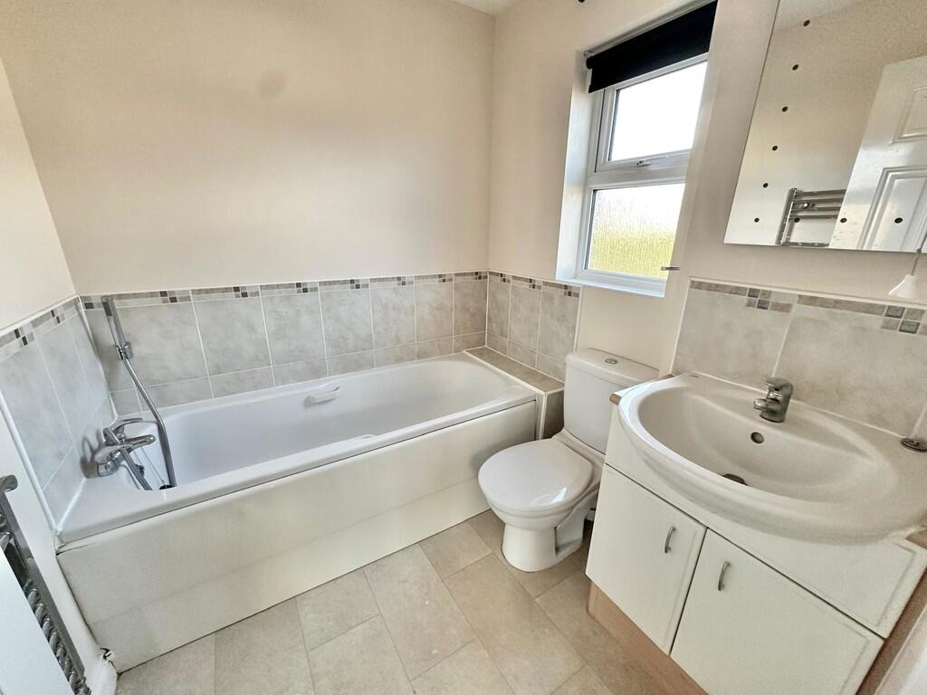 IMG-20251125-WA00...