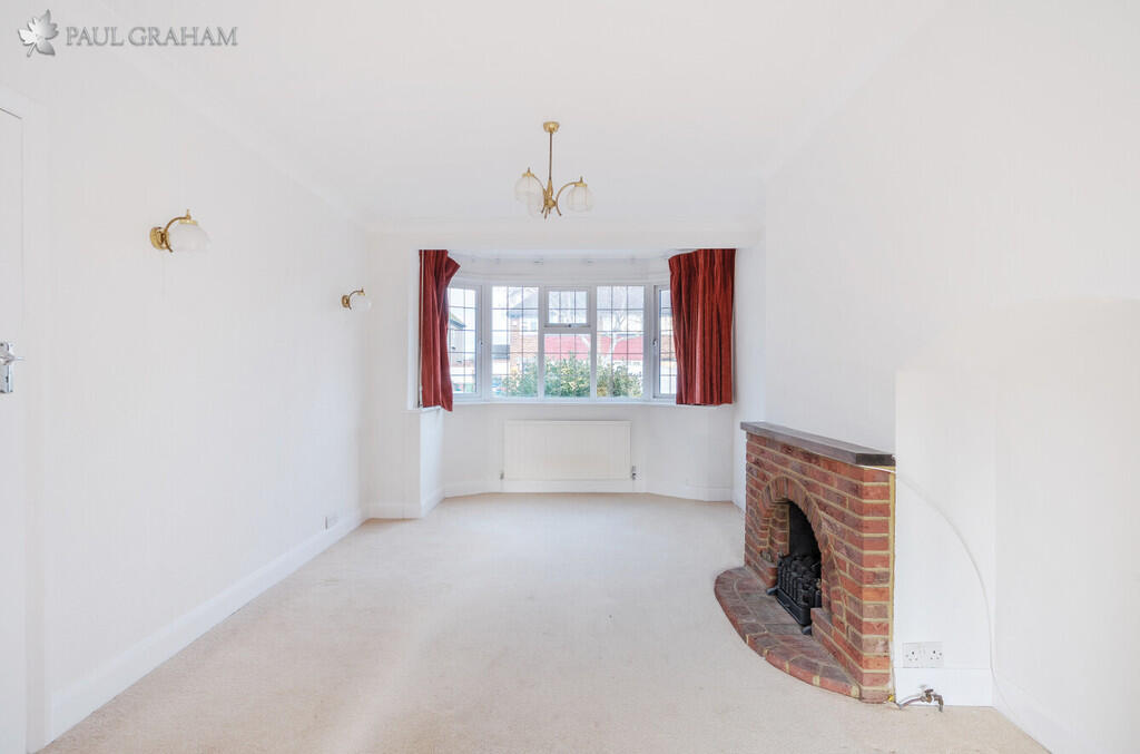 f4cd8343-7c66-444...