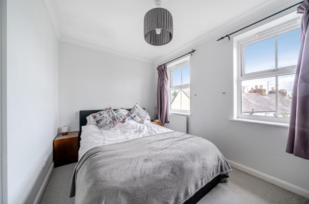 1328650-4-6880f67...