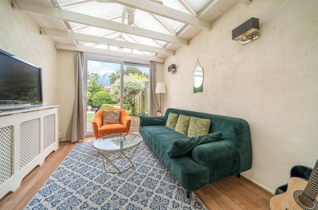 15-681cf148e9c4f-...