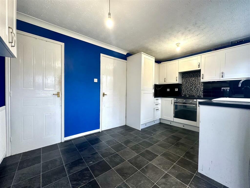 Breakfast Kitchen Aspect 2