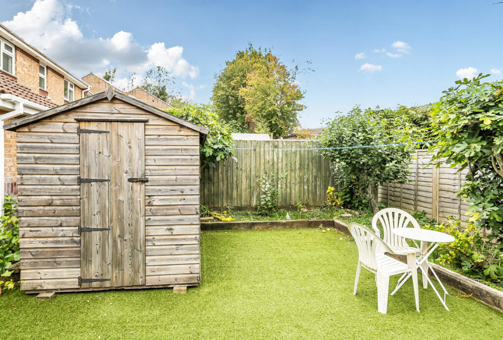 1364049-4-68e4d62...