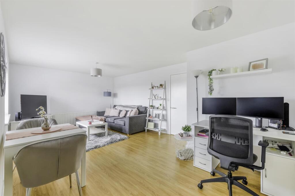 MALMSTONE AVENUE, 54, FLAT 4 (12).jpg