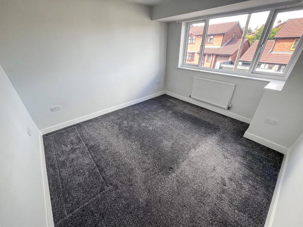 pbox-bedroom-334028.jpg