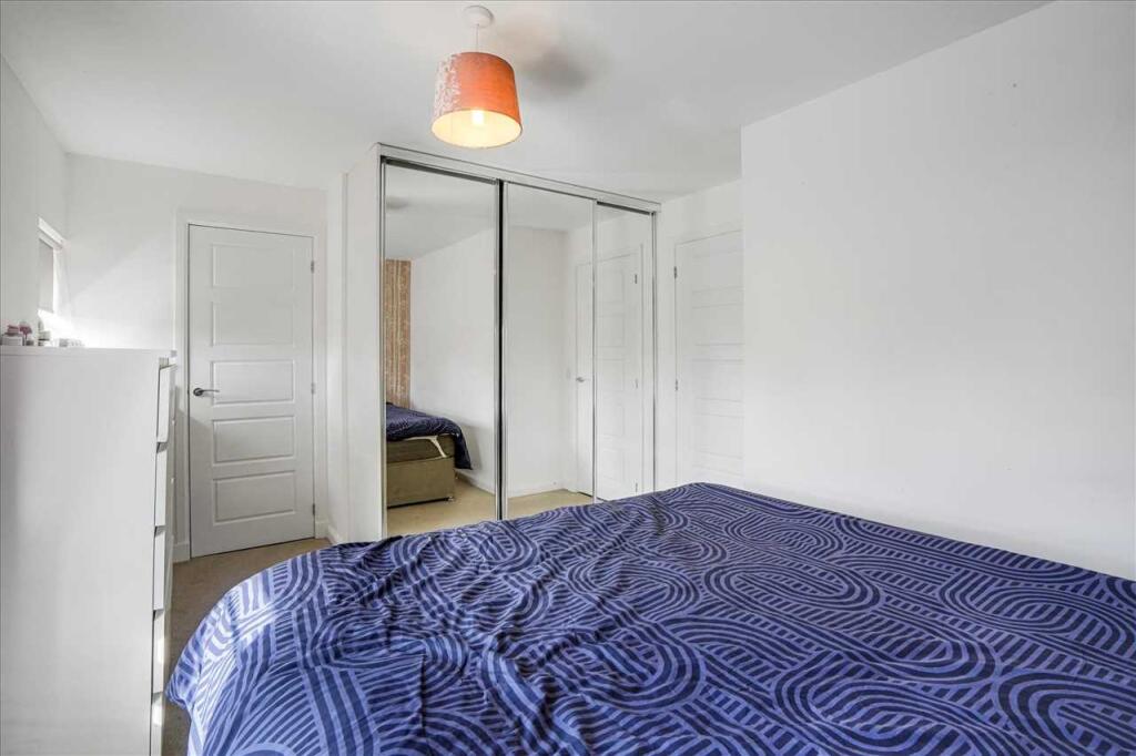 Bedroom One (2)