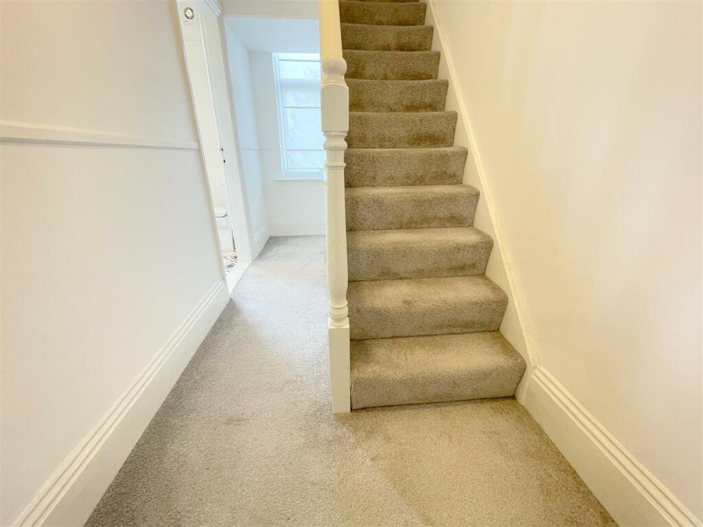 image00014.jpeg