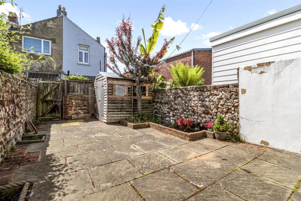 Stanley Road 30_08.JPG